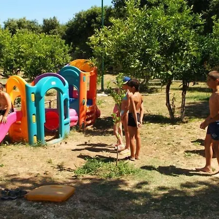 Adria 3*