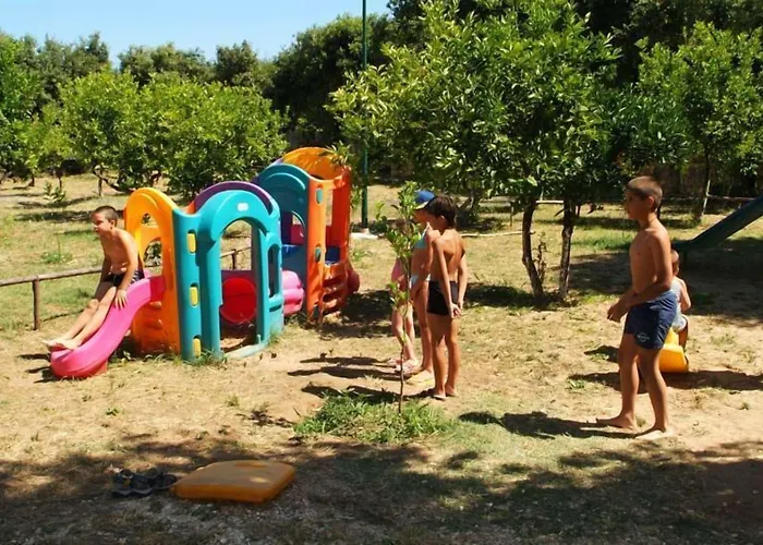 Adria 3*